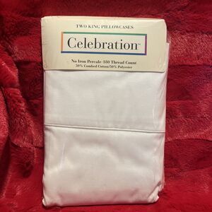 Mervyn's Celebration Two King Pillowcases No Iron Percale 180 Thread Count